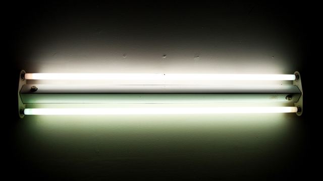 Лампа люминисцентная - выбор и преимущества