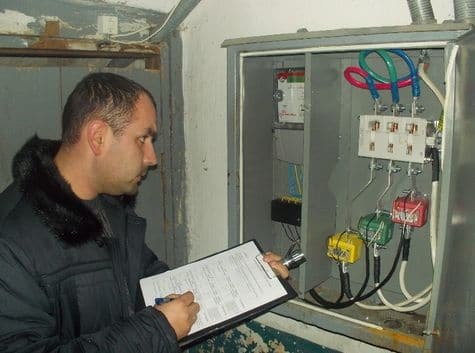 Проверка счетчиков электроэнергии: частота, инструкция