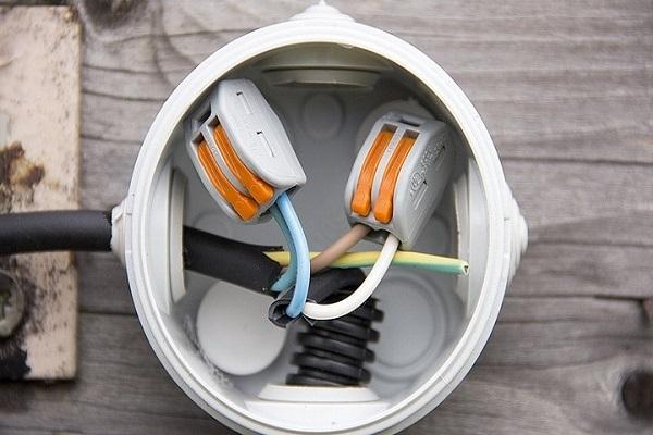 Электропроводка в гараже своими руками - типовая схема
