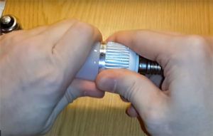Схемы светодиодных ламп на 220 вольт: советы по ремонту