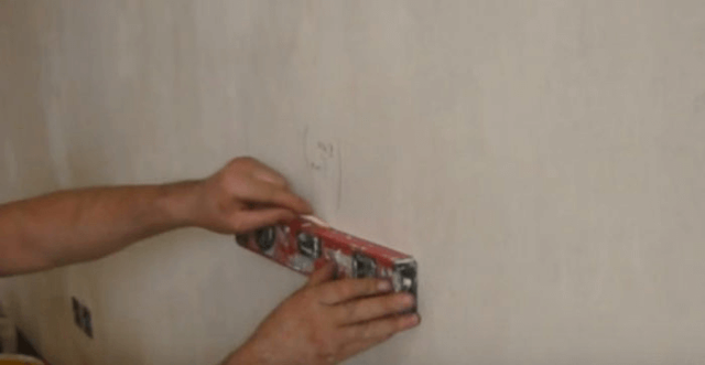 Установка розетки в бетонную стену - инструкция по монтажу