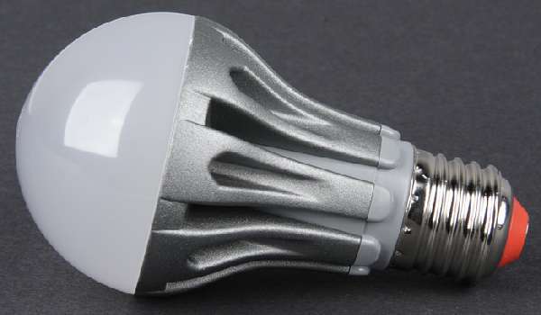 Современные лампы дневного освещения – альтернатива лампам накаливания