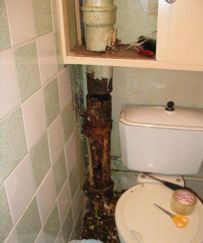 Замена труб в туалете от А до Я: от проекта до установки
