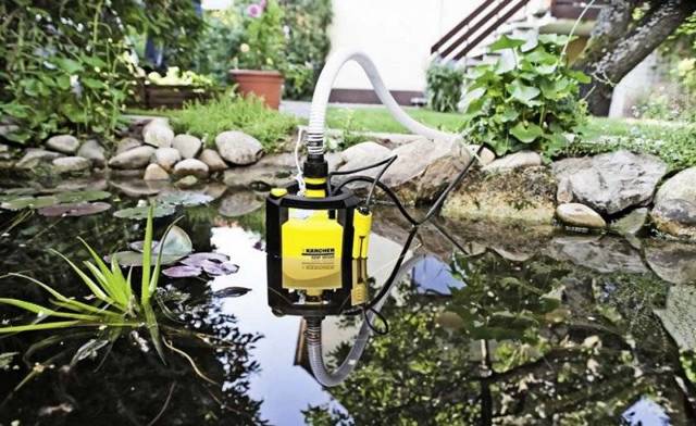 Как подобрать насос для полива огорода из пруда, бочки или водоема