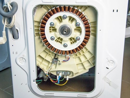 Двигатель стиральной машины: устройство и замена при поломке