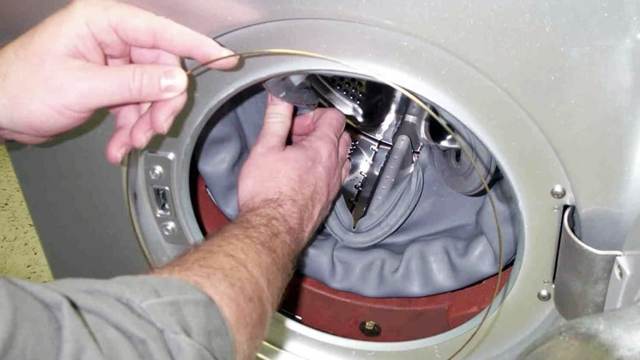Как поменять подшипник на стиральной машине indesit: инструкция по замене