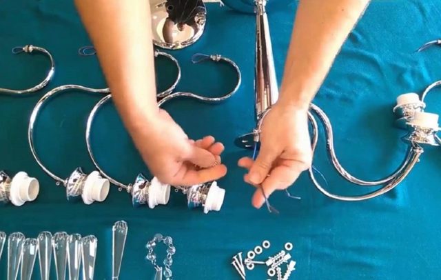 Сборка и установка люстры: пошаговая инструкция по монтажу своими руками