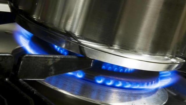 Срок службы газовой плиты в квартире: нормы по ГОСТу и реальный срок эксплуатации