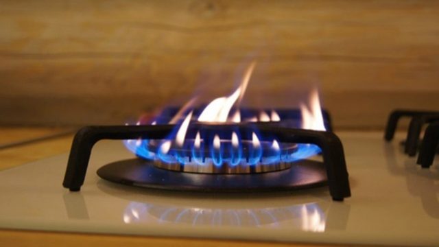 Почему шумит газовая конфорка: возможные причины и способы их устранения
