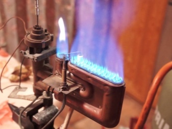 Виды газовых горелок для печей отопления и обзор технологии установки горелки в печь