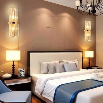 Светильники над кроватью: ТОП-10 популярных моделей и рекомендации по выбору лучшего