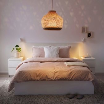 Светильники над кроватью: ТОП-10 популярных моделей и рекомендации по выбору лучшего