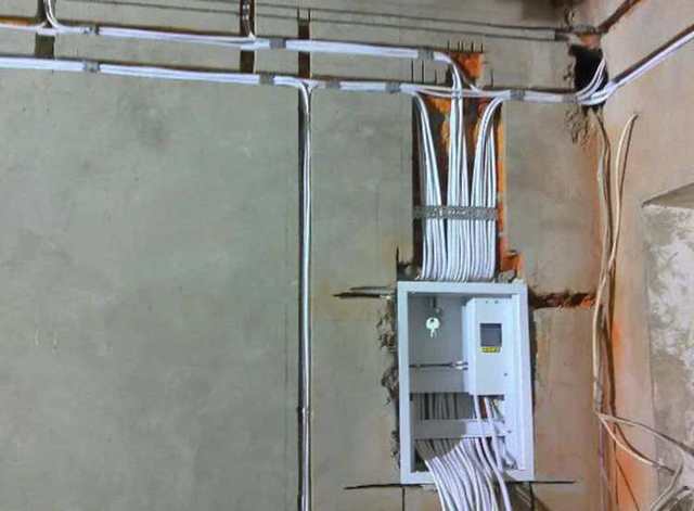 Прокладка электропроводки в квартире: разбор схем и пошаговая инструкция